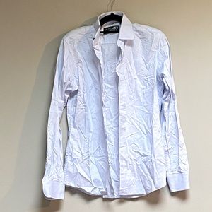 Please iron this men’s Jackie’s button down